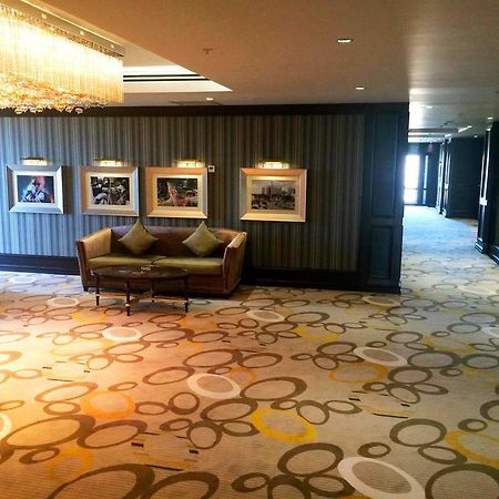 Royal Plaza Hotel And Casino คัปชาไกย์ ภายนอก รูปภาพ