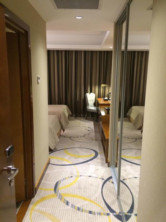 Royal Plaza Hotel And Casino คัปชาไกย์ ห้อง รูปภาพ