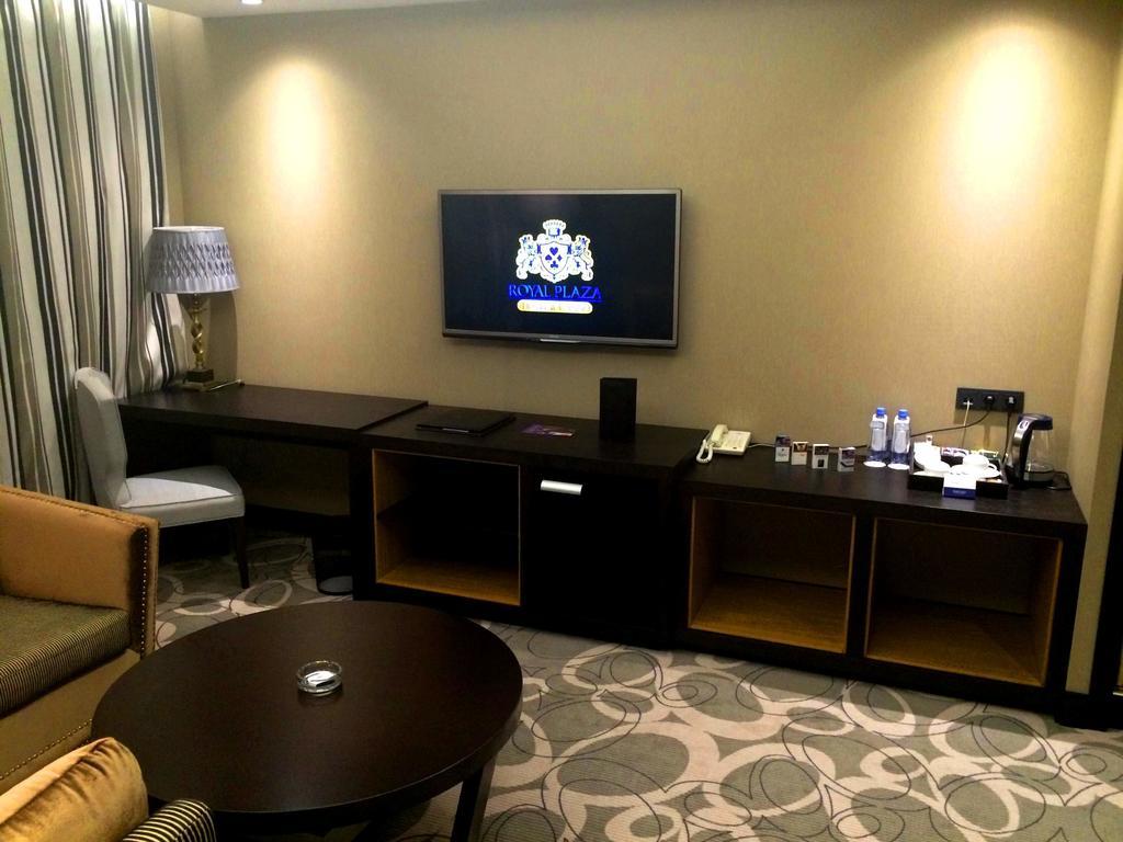 Royal Plaza Hotel And Casino คัปชาไกย์ ห้อง รูปภาพ