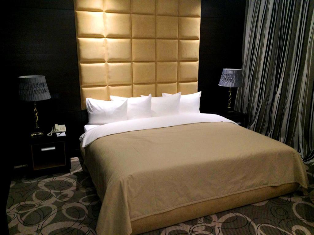 Royal Plaza Hotel And Casino คัปชาไกย์ ห้อง รูปภาพ
