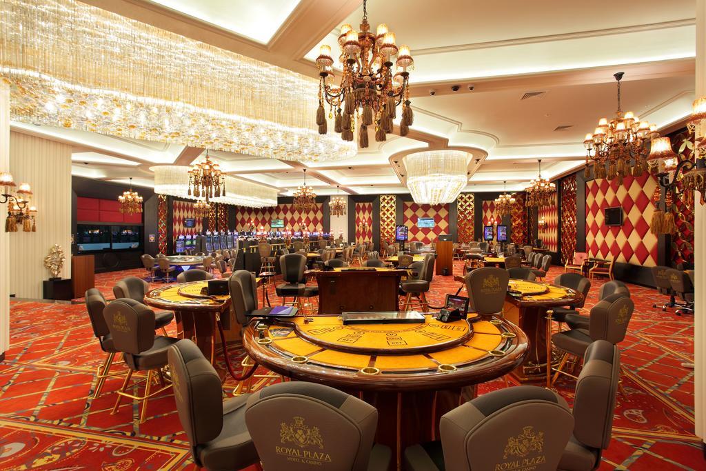 Royal Plaza Hotel And Casino คัปชาไกย์ ภายนอก รูปภาพ