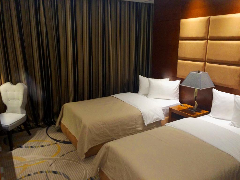 Royal Plaza Hotel And Casino คัปชาไกย์ ห้อง รูปภาพ