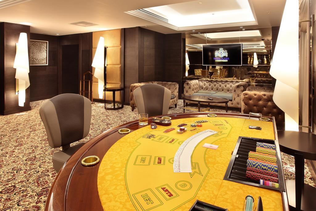 Royal Plaza Hotel And Casino คัปชาไกย์ ภายนอก รูปภาพ